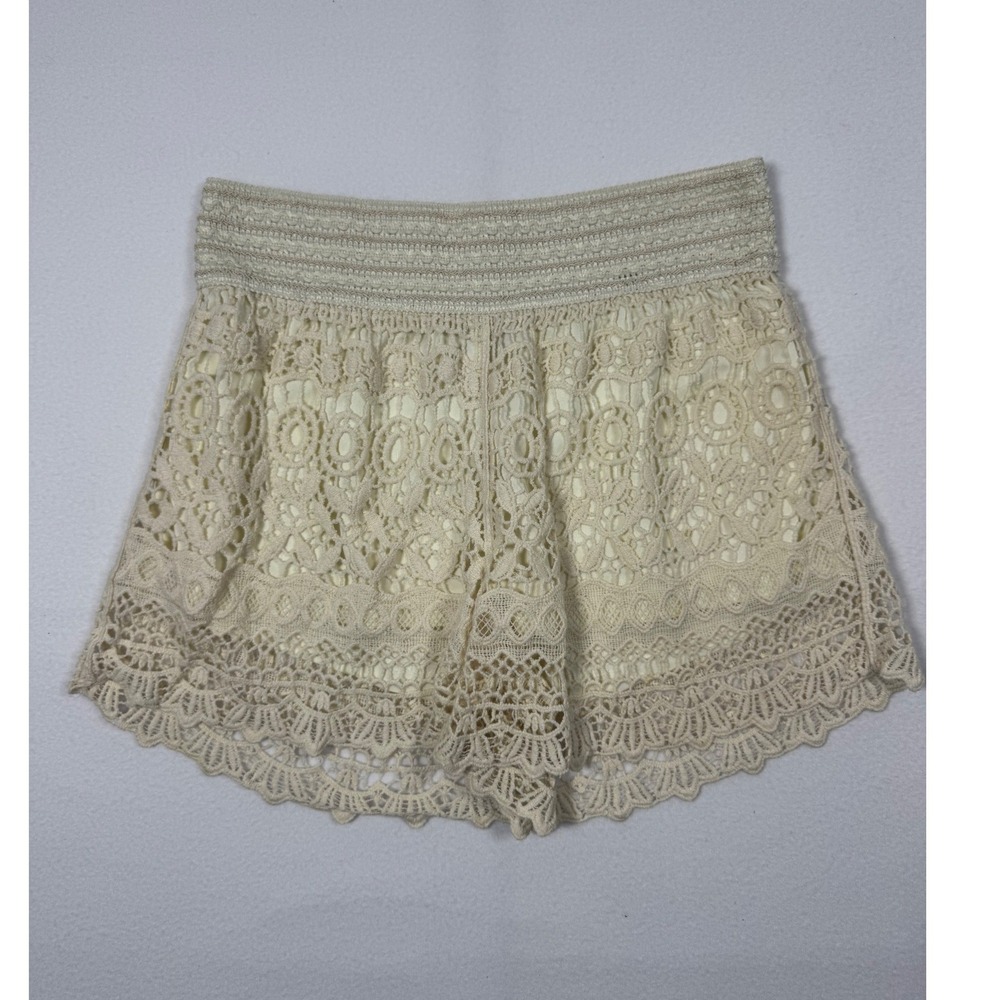 Coastal PPLA Crochet Lace Shorts Women‎ Medium Ivory Smocked Waist NCS1082